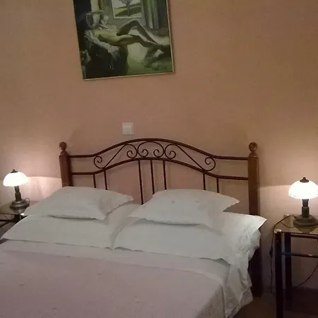 Mia Apartment *