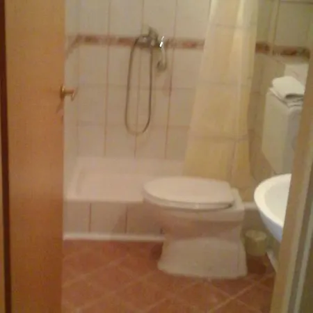 Mia Apartment *